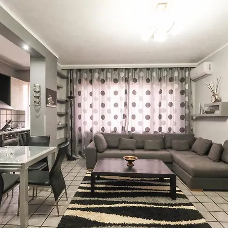 Cozy Near Of Διαμέρισμα